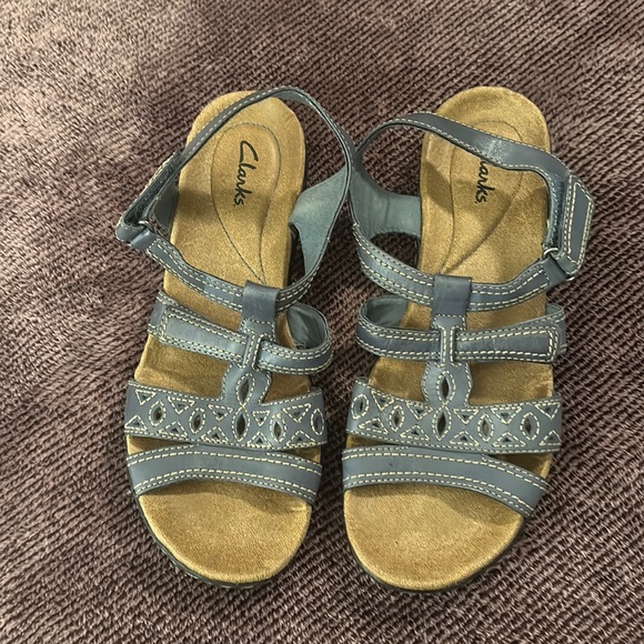 clarks comfort sandals